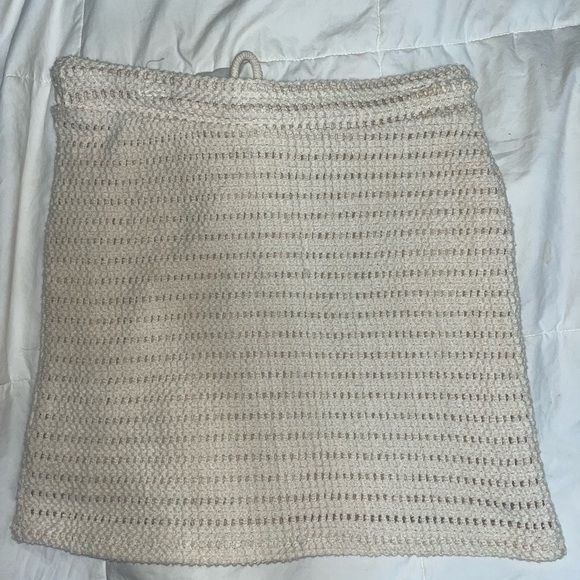 Adorable sunflower Zara skirt size small - Picture 2 of 2